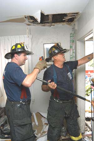 090403-CunninghamMcGovern.jpg